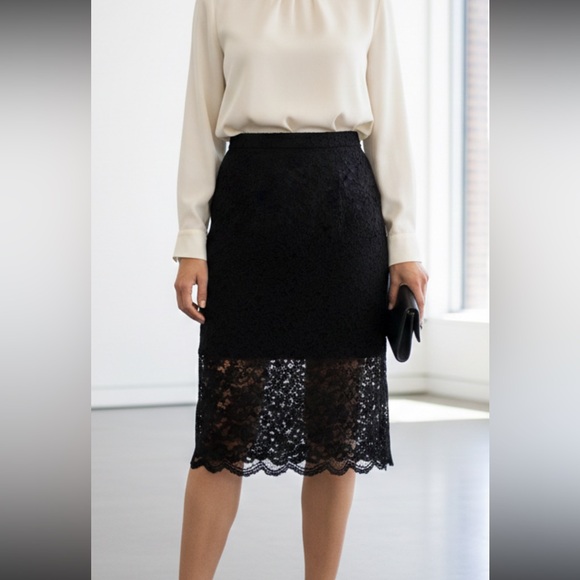 Babaton Dresses & Skirts - Babaton Black Floral Lace Pencil Skirt High Waisted Formal Cocktail Size 4